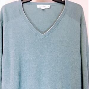 Men’s sweater Calvin Klein Cotton Blend V-Neck Sweater Banded Cuffs  XL